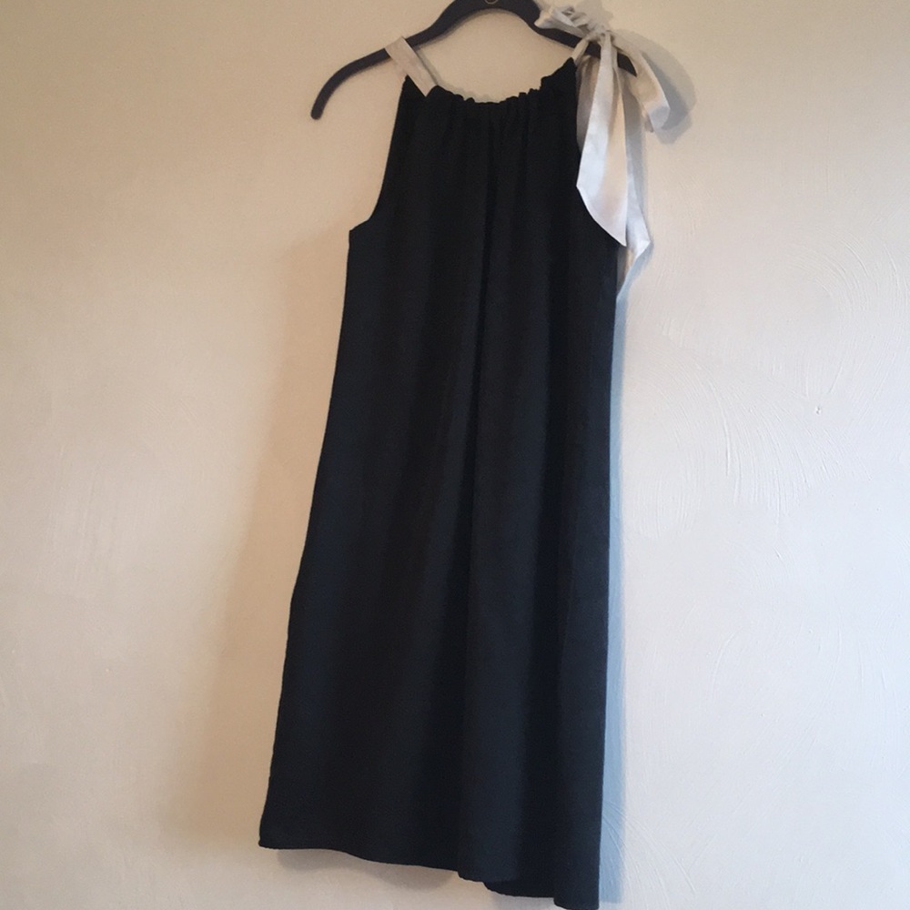 EUC WHBM pillow case style dress